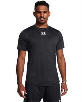 {{productViewItem.photos[photoViewList.activeNavIndex].Alt || productViewItem.photos[photoViewList.activeNavIndex].Description || 'UA Challenger ProTraining Short Sleeve'}}