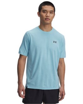 {{productViewItem.photos[photoViewList.activeNavIndex].Alt || productViewItem.photos[photoViewList.activeNavIndex].Description || 'UA Tech™ Vent GeotessaShort Sleeve'}}