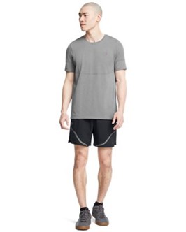 {{productViewItem.photos[photoViewList.activeNavIndex].Alt || productViewItem.photos[photoViewList.activeNavIndex].Description || 'UA Vanish Woven Graphic6" Shorts'}}