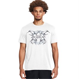 {{productViewItem.photos[photoViewList.activeNavIndex].Alt || productViewItem.photos[photoViewList.activeNavIndex].Description || 'Футболка UA Gone Dark Wordmark '}}