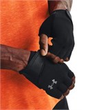 UA TrainingGloves 1369826-001
