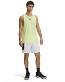 UA Zone7" Woven Shorts 1390116-100