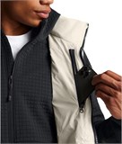 Under Armour Жилет Limitless Down Vest 1384642-110-lst